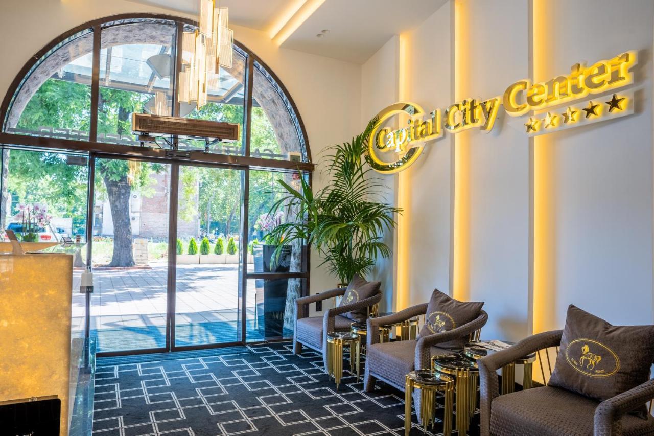 Capital City Center Apart Residence بلوفديف المظهر الخارجي الصورة
