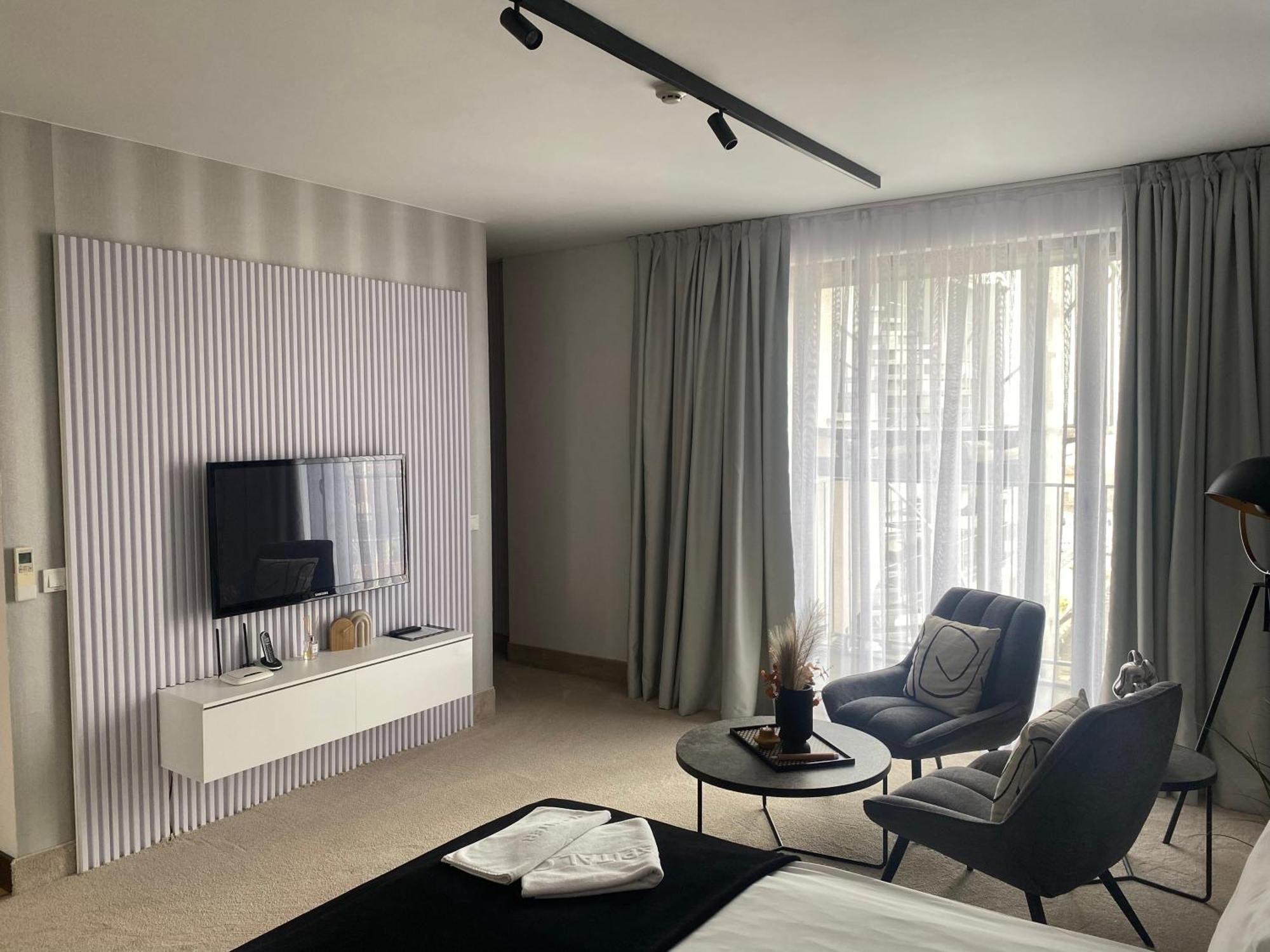 Capital City Center Apart Residence بلوفديف المظهر الخارجي الصورة