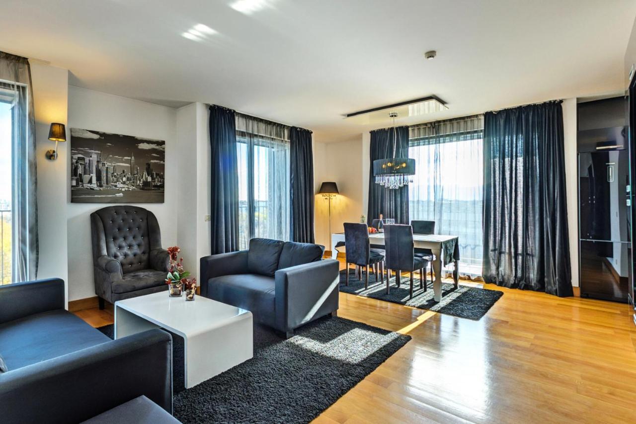 Capital City Center Apart Residence بلوفديف المظهر الخارجي الصورة