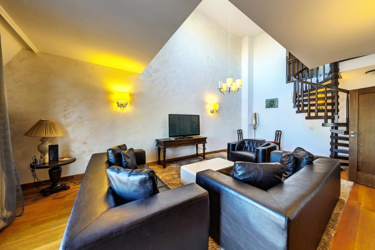 Capital City Center Apart Residence بلوفديف المظهر الخارجي الصورة