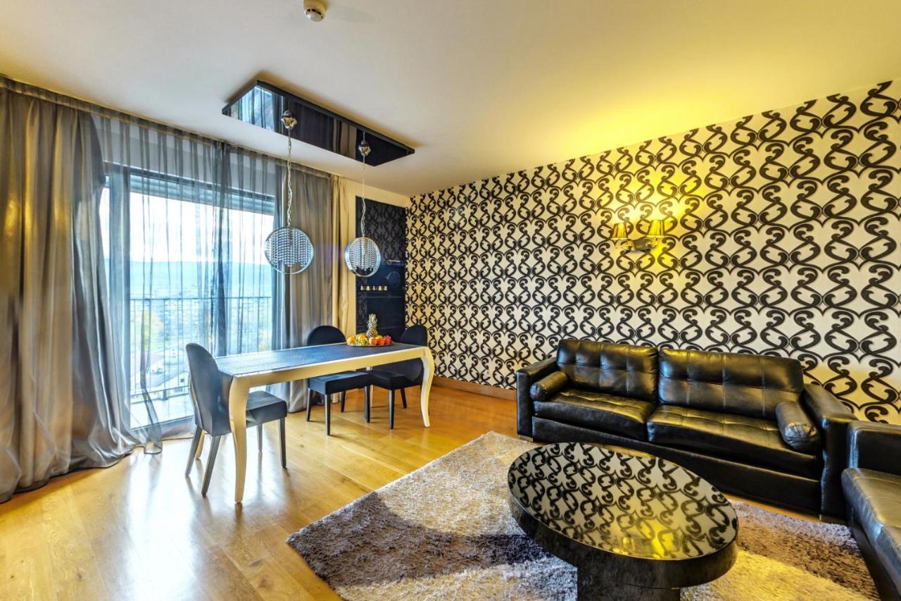 Capital City Center Apart Residence بلوفديف المظهر الخارجي الصورة